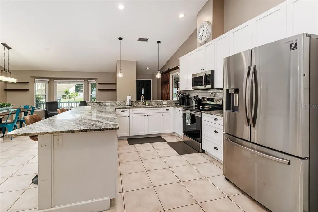 2326 Arrowhead Boulevard Lakeland FL 33813