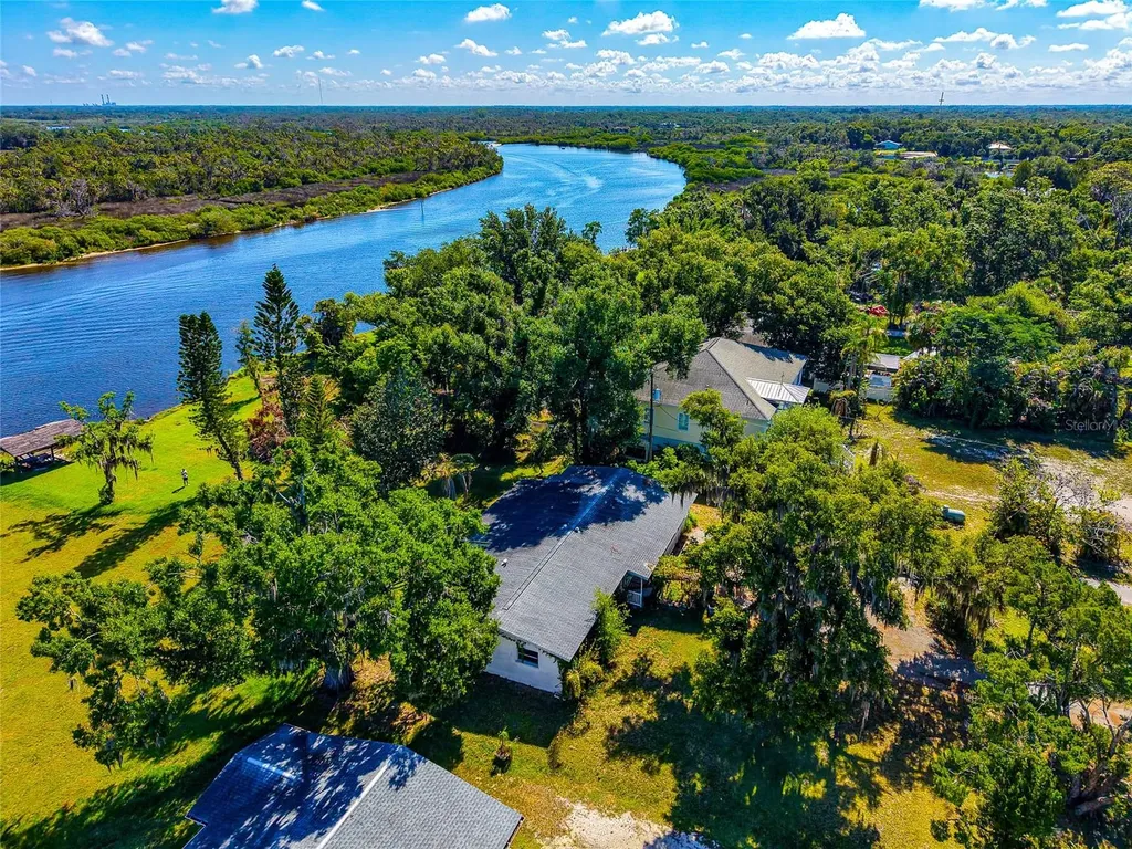 11903 Upper Manatee River Road Bradenton FL 34212