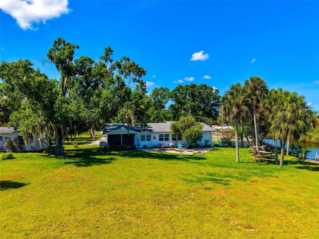 11903 Upper Manatee River Road Bradenton FL 34212