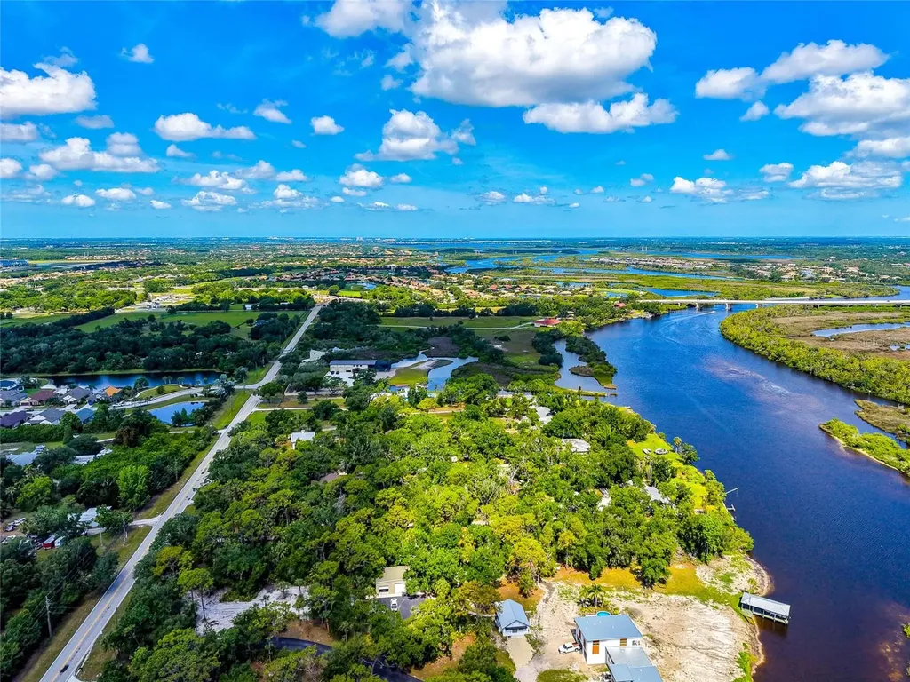 11903 Upper Manatee River Road Bradenton FL 34212