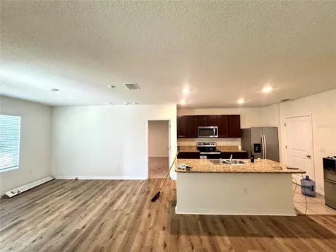16461 Little Garden Drive Wimauma FL 33598