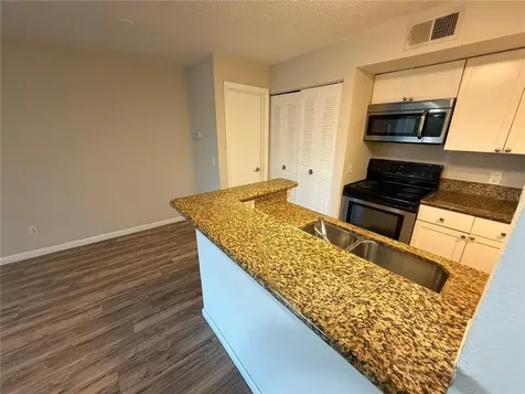 5128 Conroy Road Orlando FL 32811