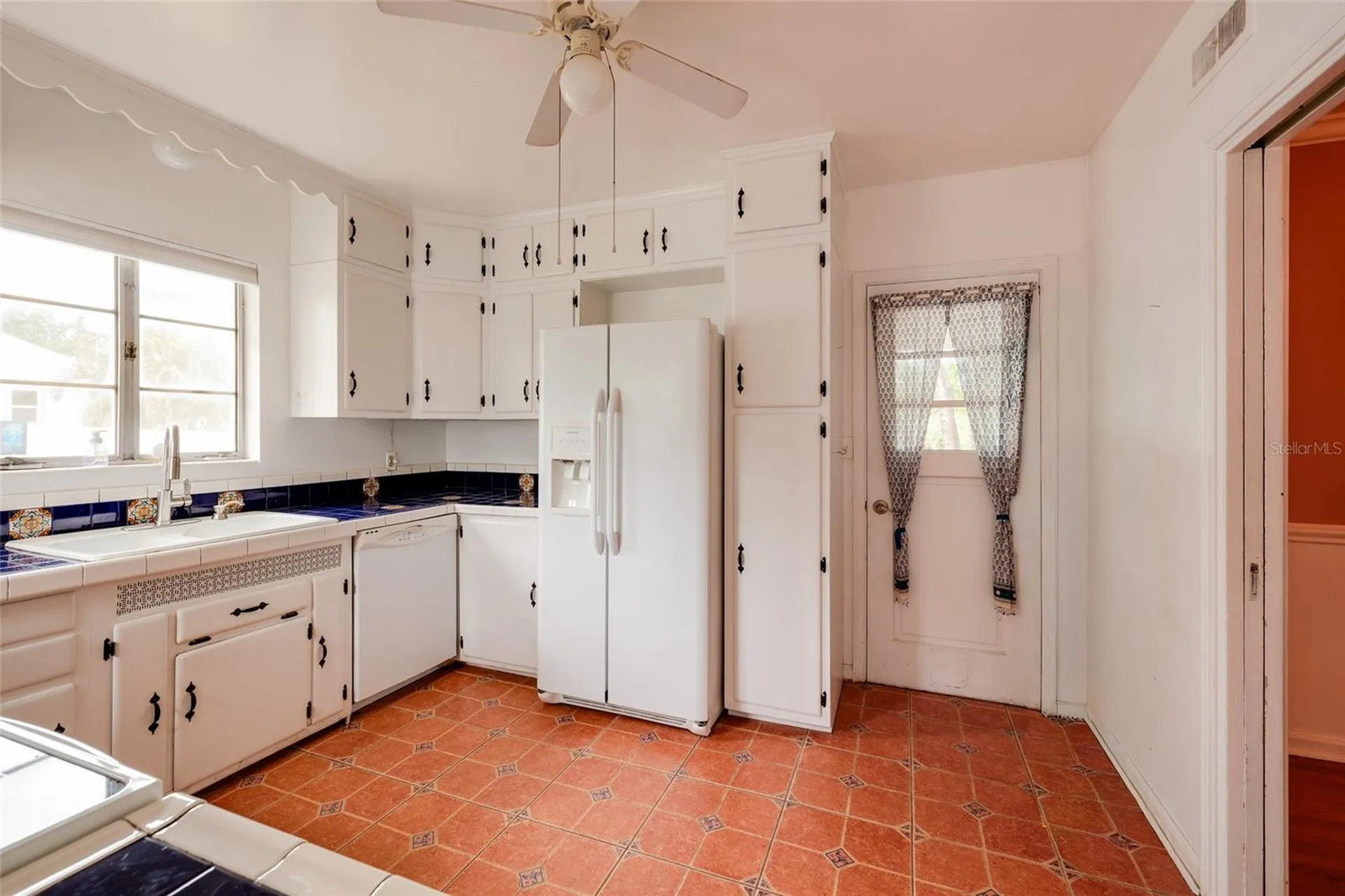 325 Orangeview Avenue Clearwater FL 33755