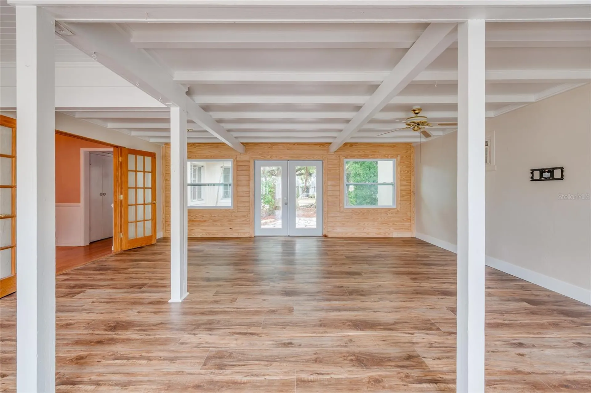 325 Orangeview Avenue Clearwater FL 33755