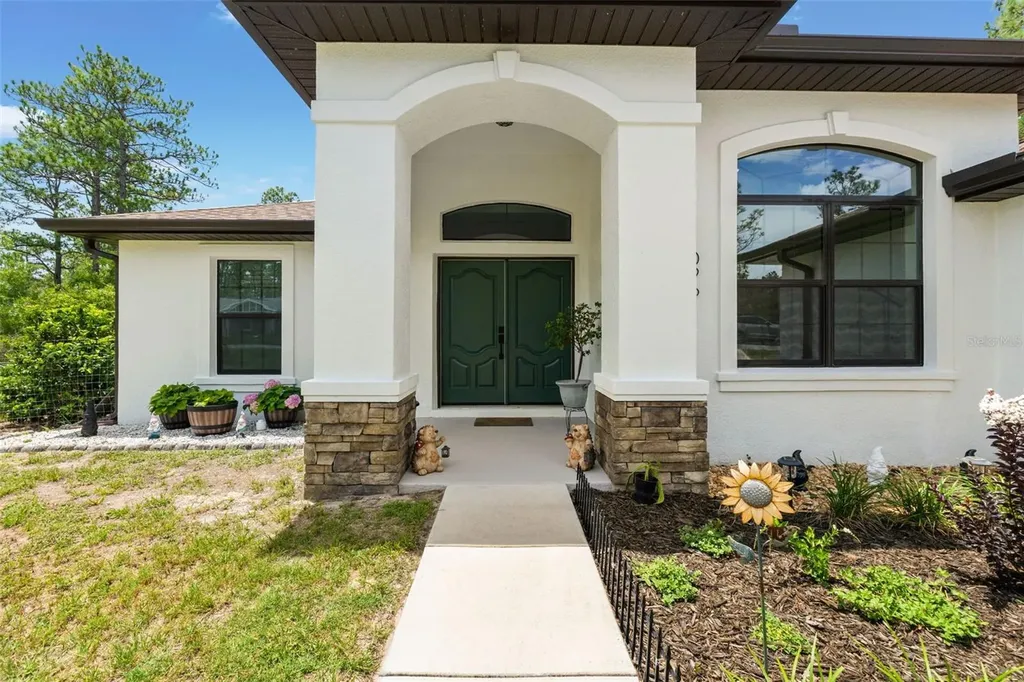 11096 Wood Owl Avenue Weeki Wachee FL 34614