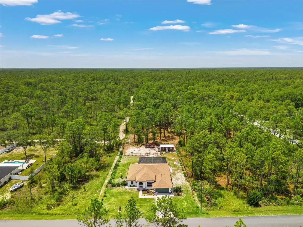 11096 Wood Owl Avenue Weeki Wachee FL 34614