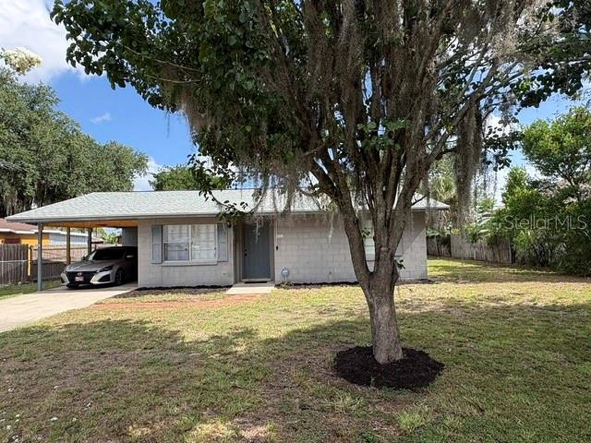 506 W 9th Street Frostproof FL 33843