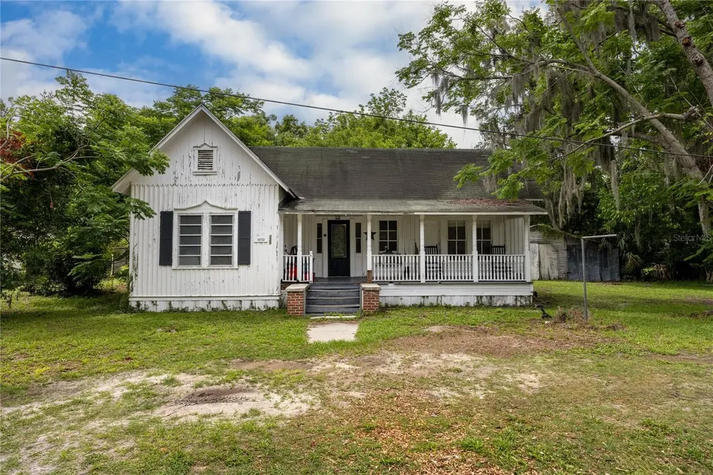 18722 NW 235th Street High Springs FL 32643