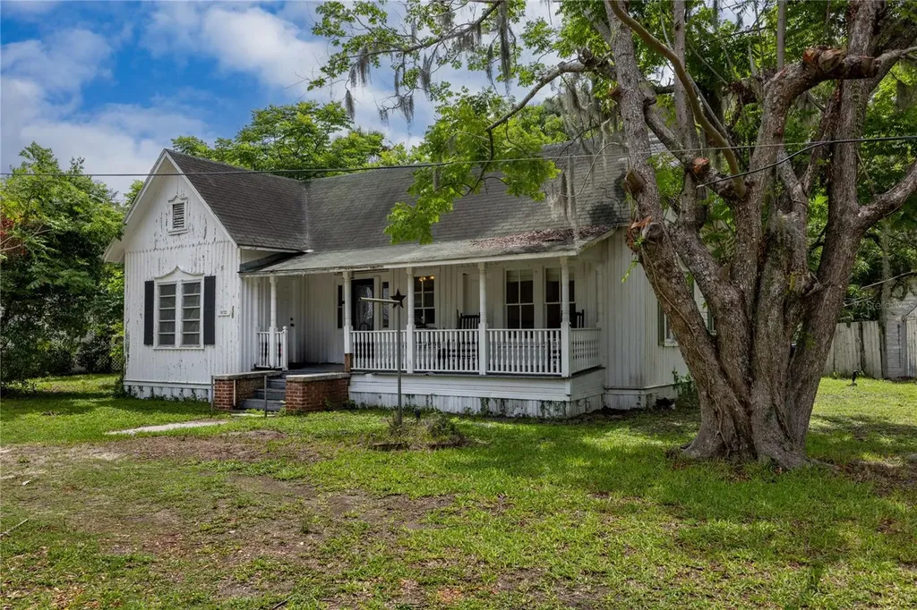 18722 NW 235th Street High Springs FL 32643