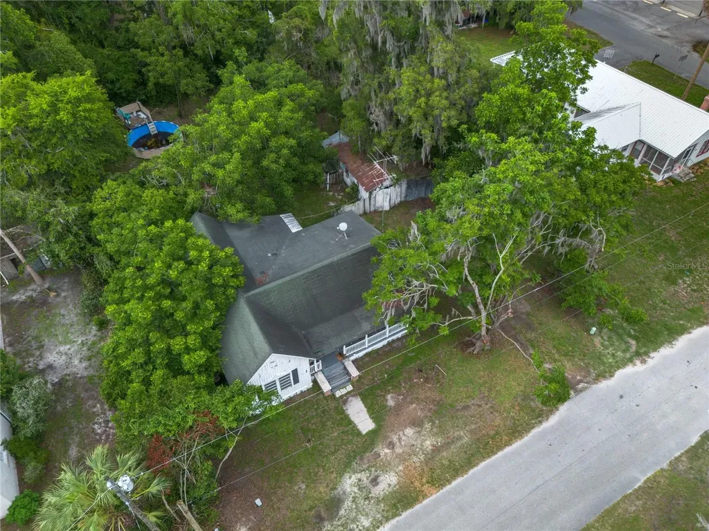 18722 NW 235th Street High Springs FL 32643