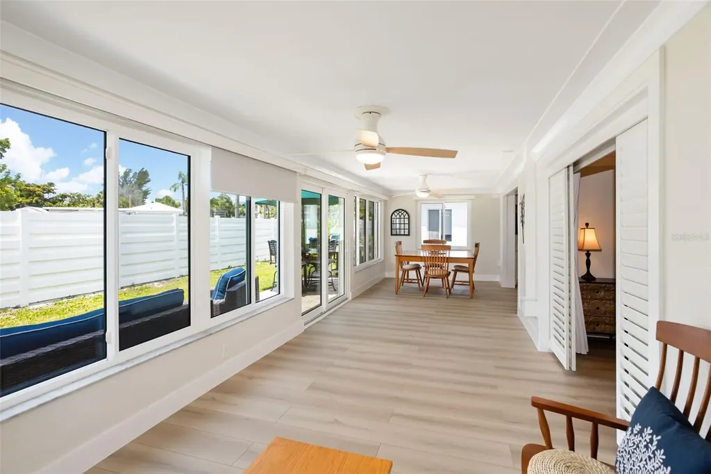 546 Spanish Drive S Longboat Key FL 34228