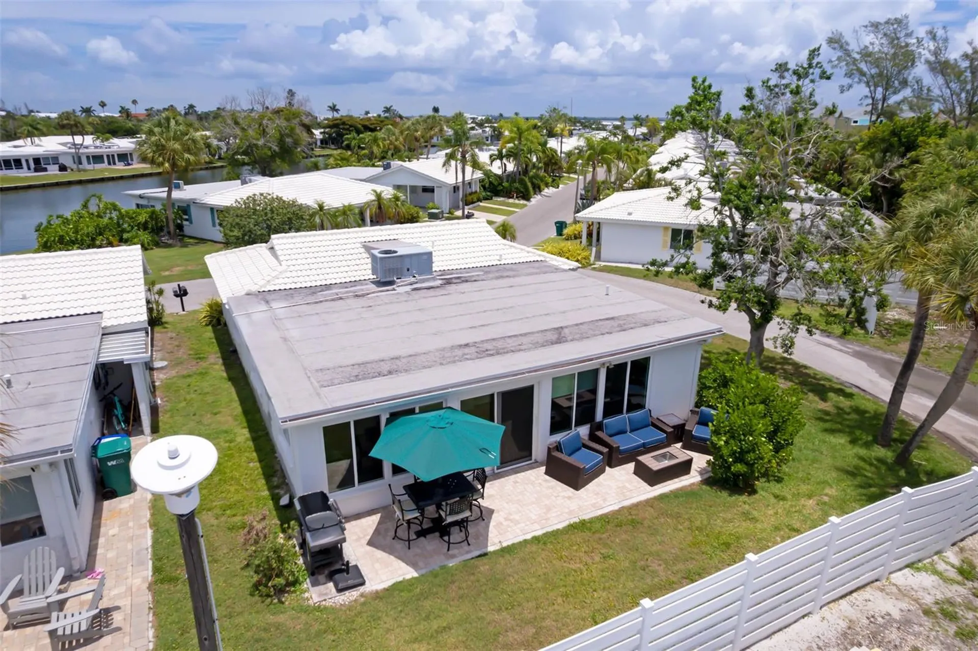 546 Spanish Drive S Longboat Key FL 34228