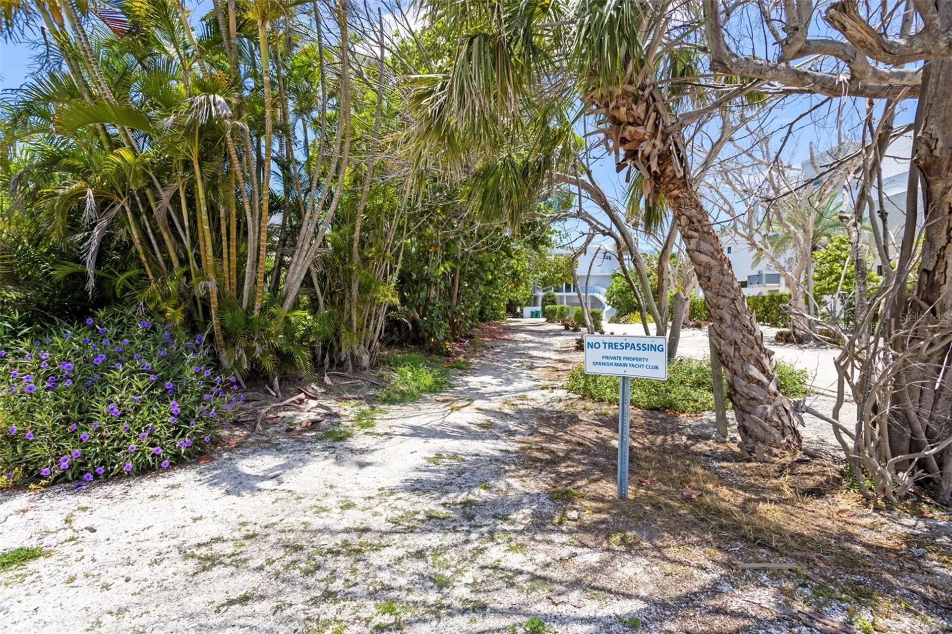 546 Spanish Drive S Longboat Key FL 34228