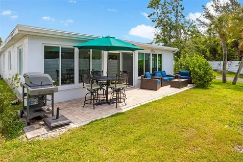 546 Spanish Drive S Longboat Key FL 34228