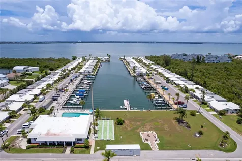 546 Spanish Drive S Longboat Key FL 34228