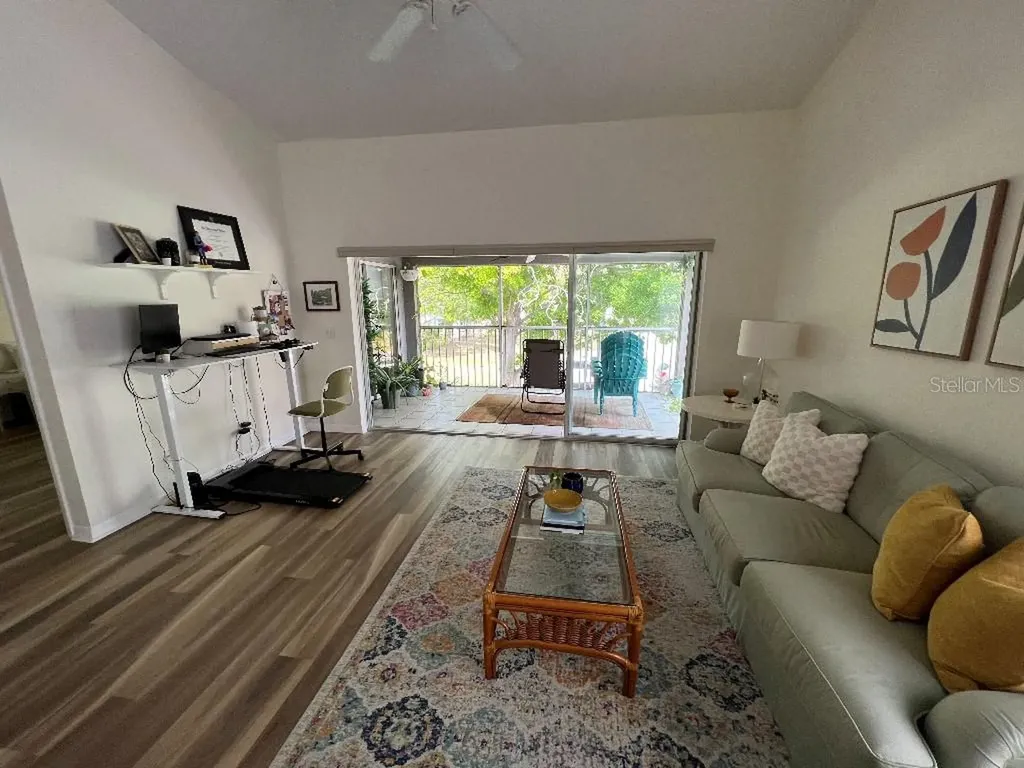 9485 Hamlin Boulevard Seminole FL 33776