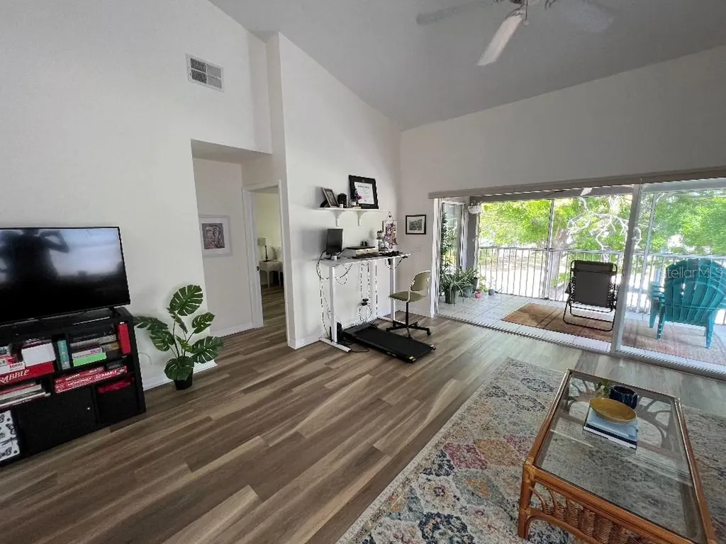 9485 Hamlin Boulevard Seminole FL 33776