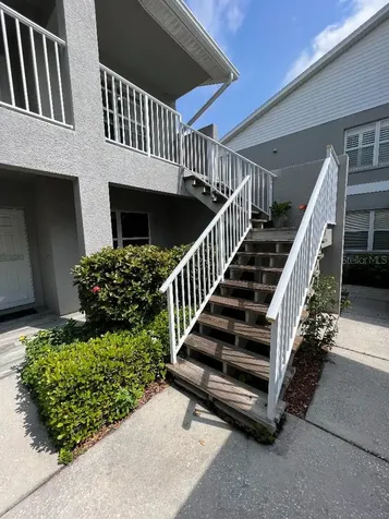 9485 Hamlin Boulevard Seminole FL 33776