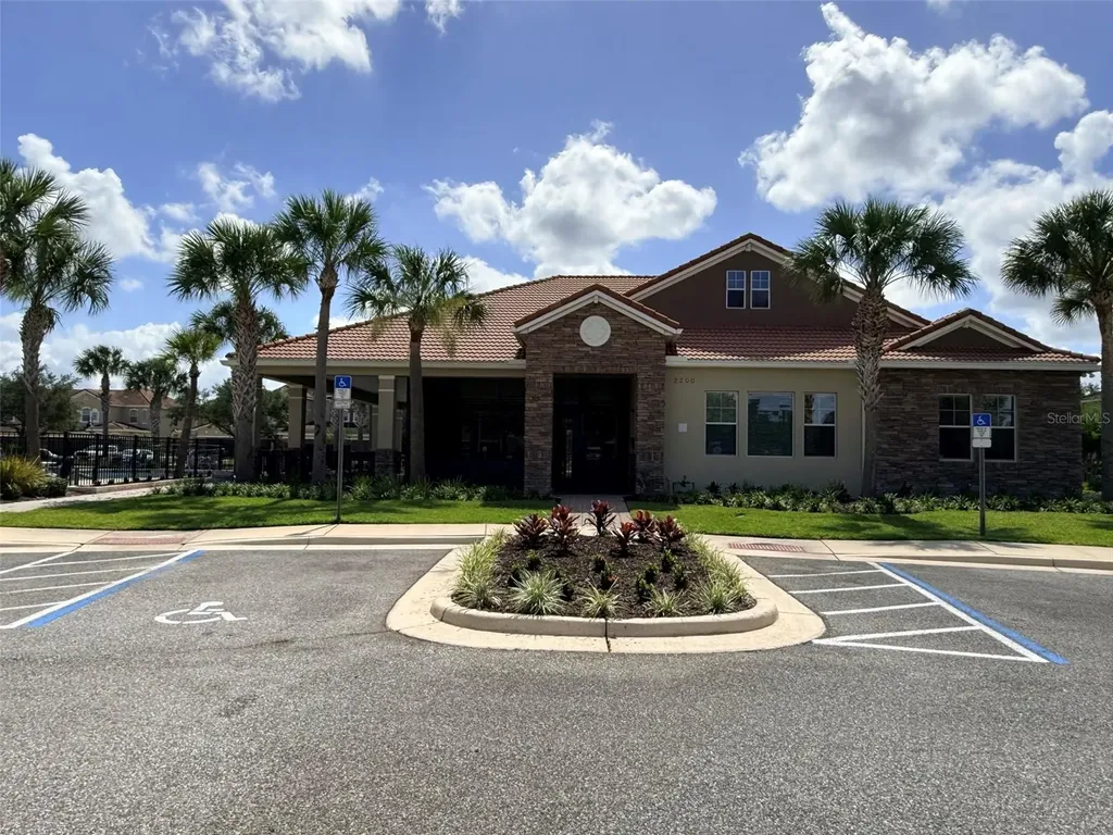 2084 Water Tupelo Way Ocoee FL 34761