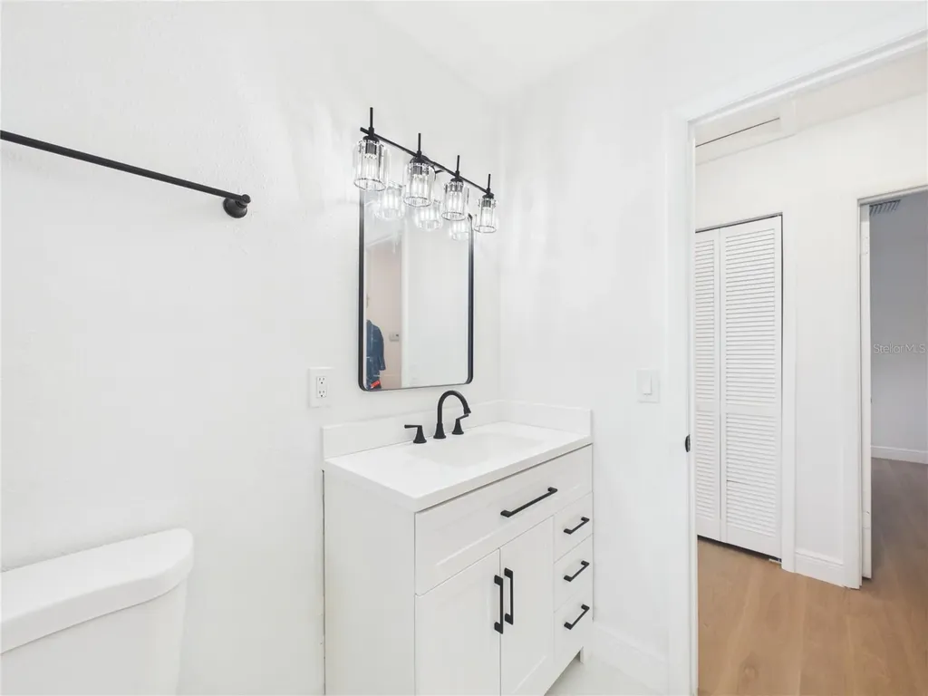 404 6th Avenue NW Largo FL 33770