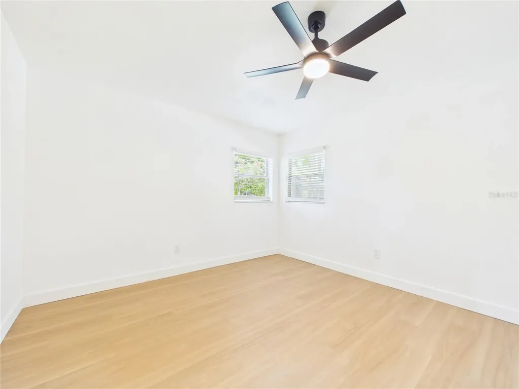 404 6th Avenue NW Largo FL 33770