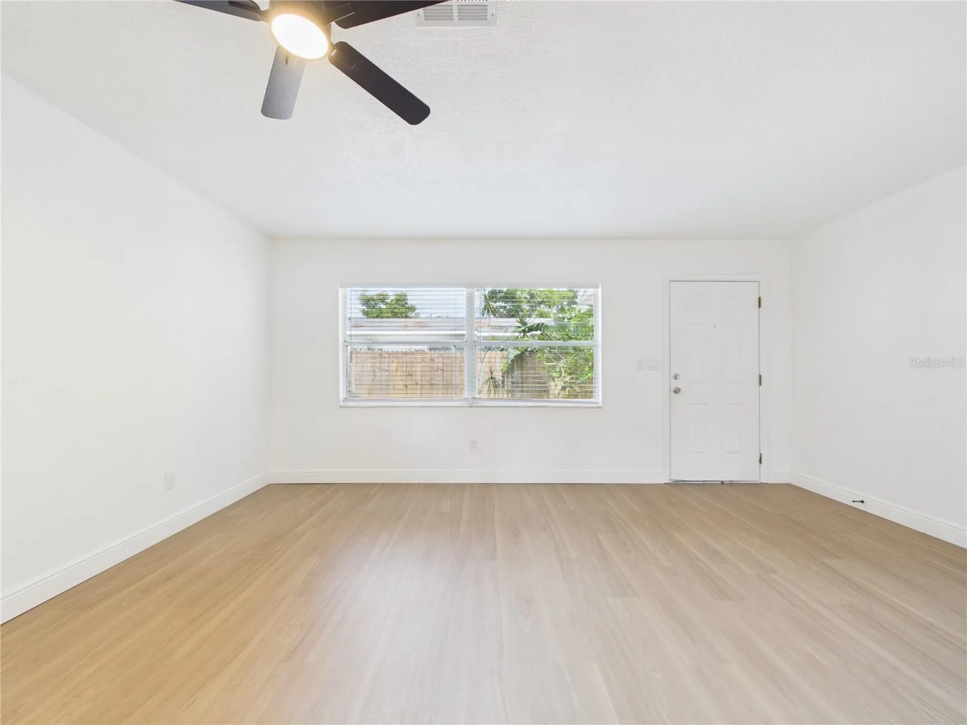 404 6th Avenue NW Largo FL 33770