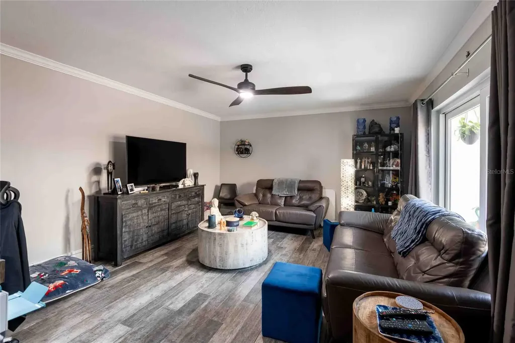 15307 W Pond Woods Drive Tampa FL 33618