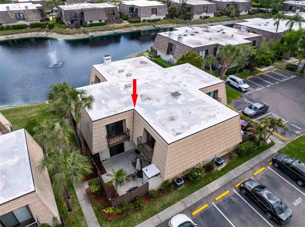 15307 W Pond Woods Drive Tampa FL 33618