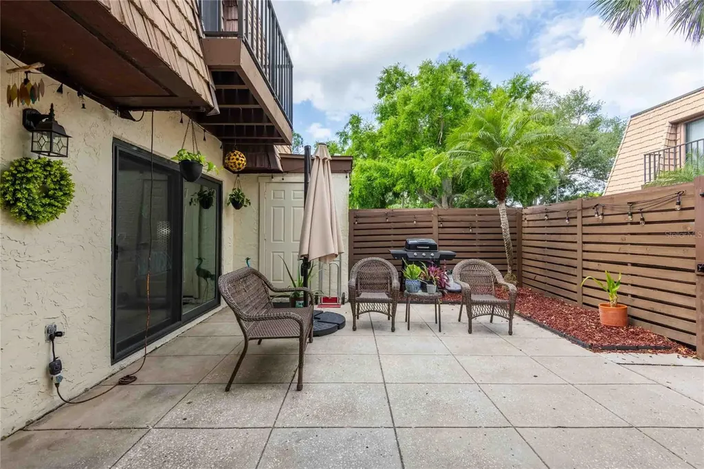 15307 W Pond Woods Drive Tampa FL 33618