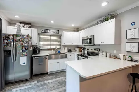 15307 W Pond Woods Drive Tampa FL 33618