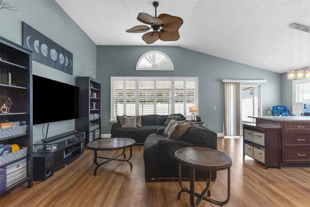 8606 Fawn Creek Drive Tampa FL 33626