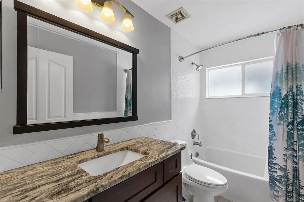 8606 Fawn Creek Drive Tampa FL 33626