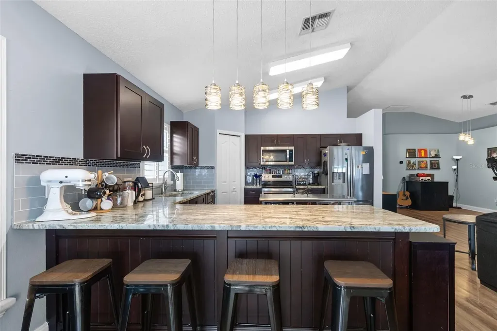 8606 Fawn Creek Drive Tampa FL 33626