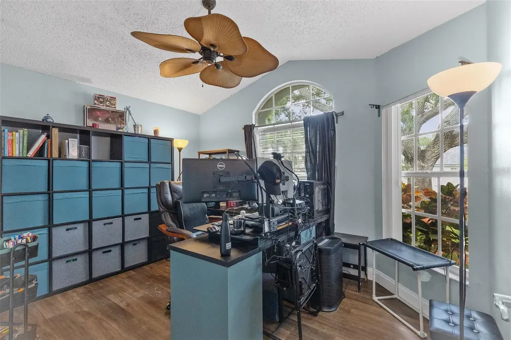 8606 Fawn Creek Drive Tampa FL 33626