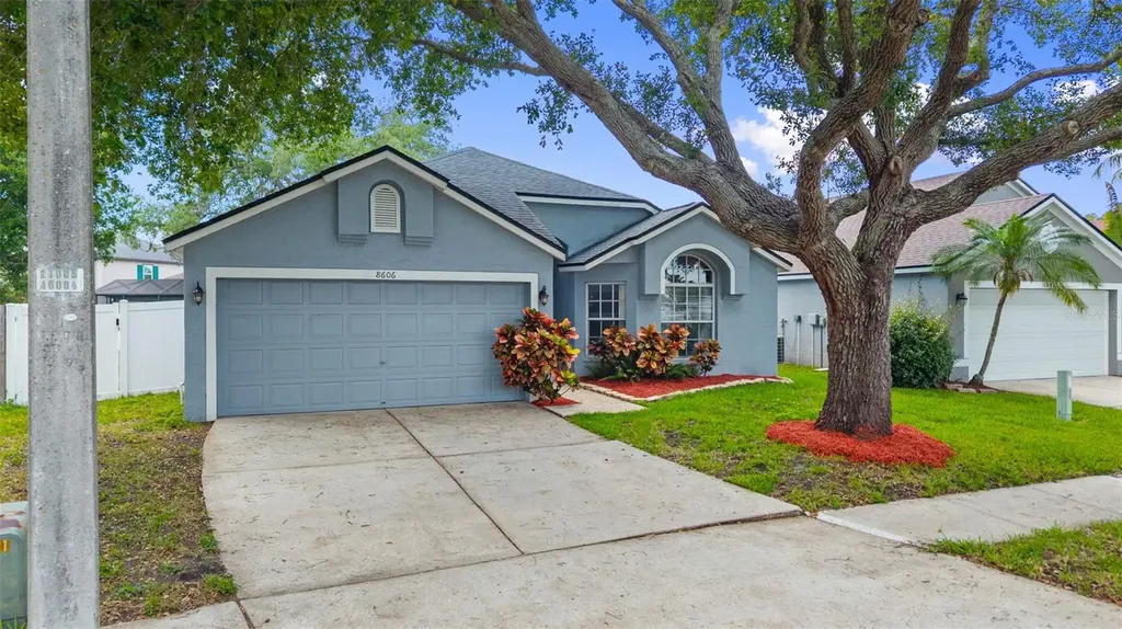 8606 Fawn Creek Drive Tampa FL 33626