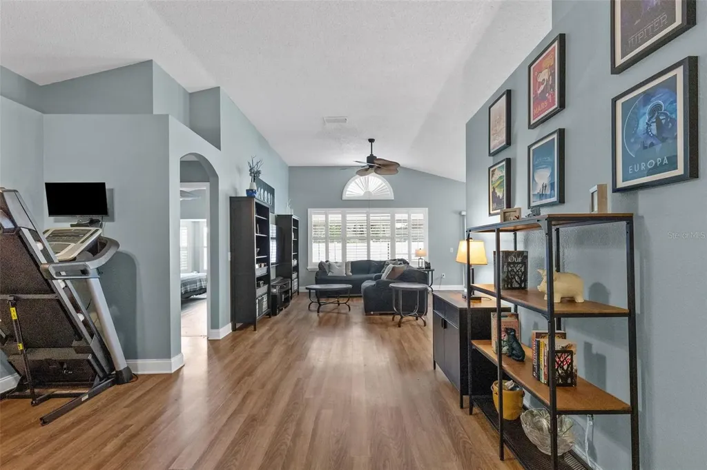8606 Fawn Creek Drive Tampa FL 33626
