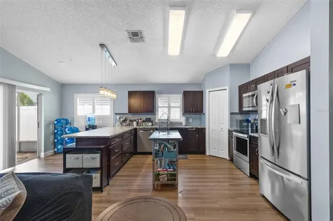 8606 Fawn Creek Drive Tampa FL 33626