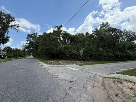 N Clara Avenue Deland FL 32720