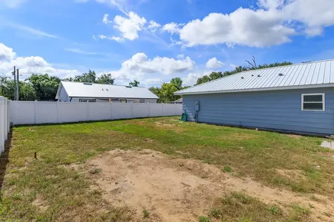431 Midway Avenue Mascotte FL 34753