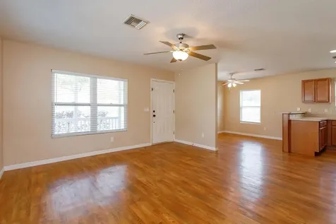 431 Midway Avenue Mascotte FL 34753