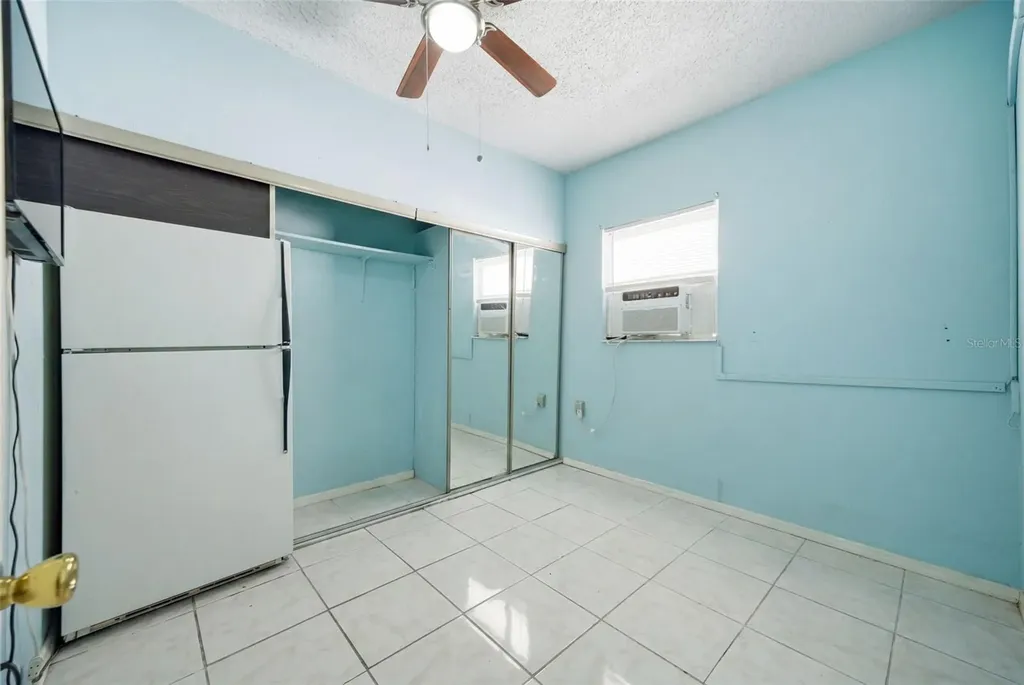 6812 N Thatcher Avenue Tampa FL 33614