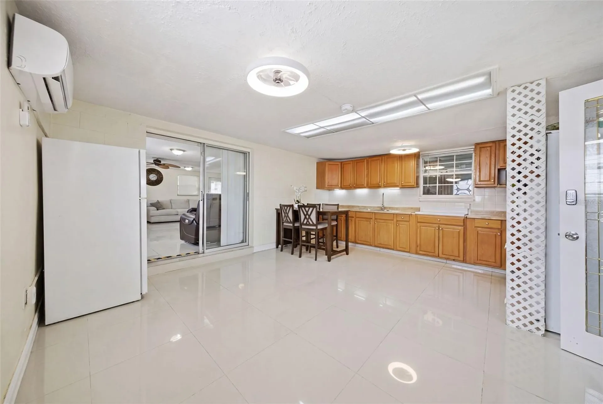 6812 N Thatcher Avenue Tampa FL 33614