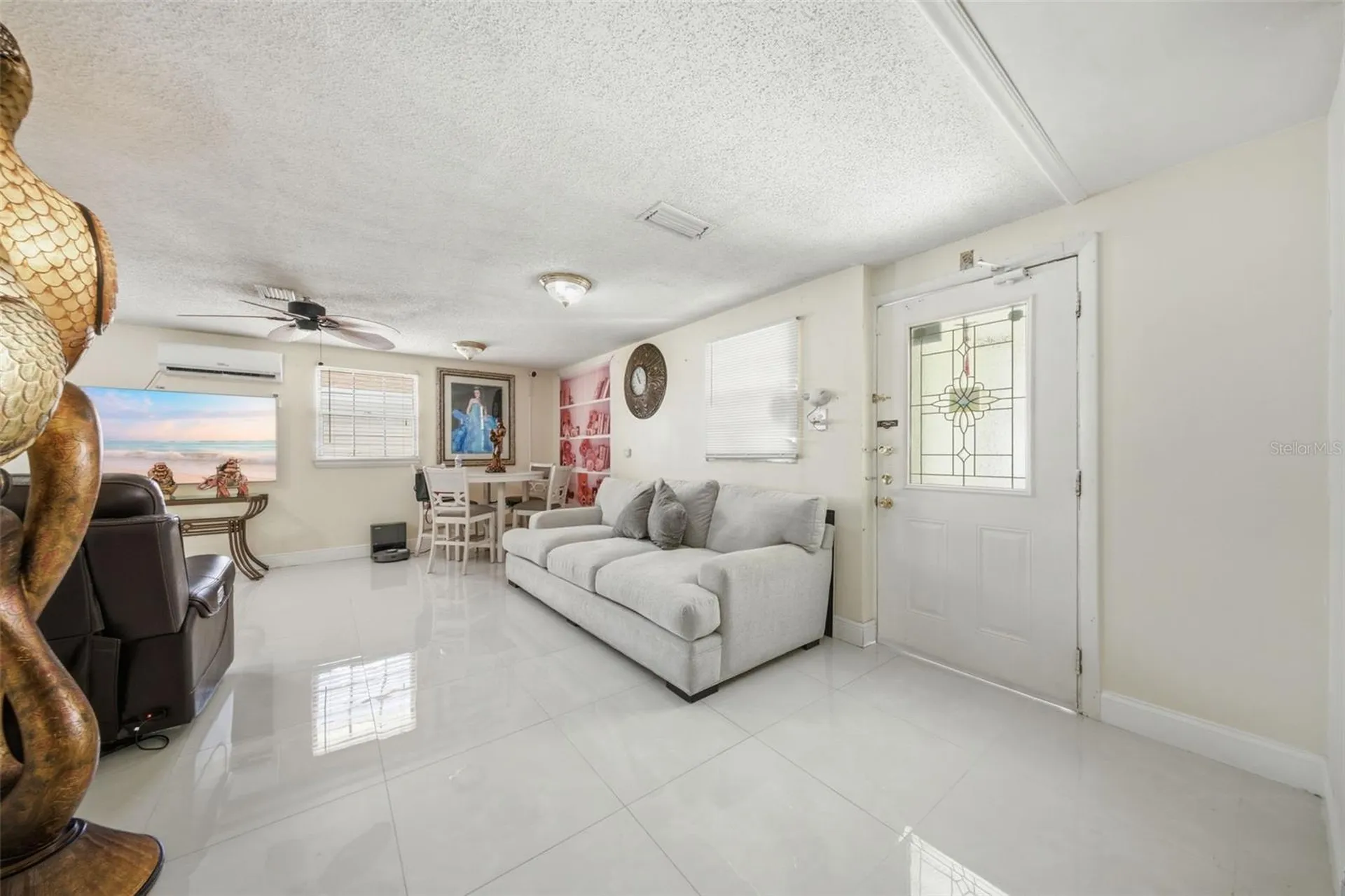 6812 N Thatcher Avenue Tampa FL 33614