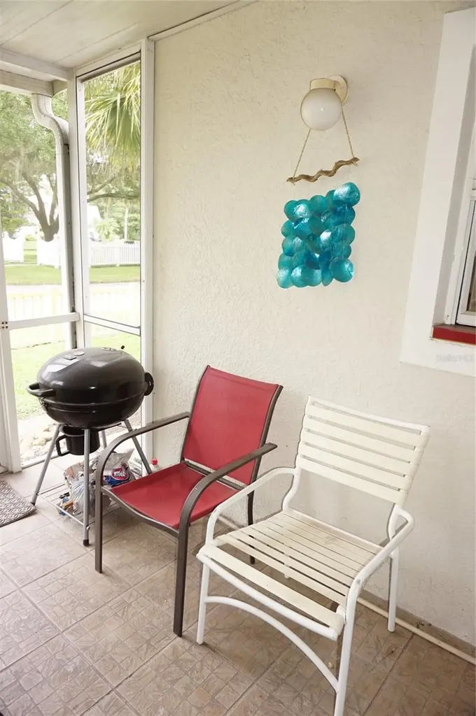 2077 Wetland Point Lutz FL 33558