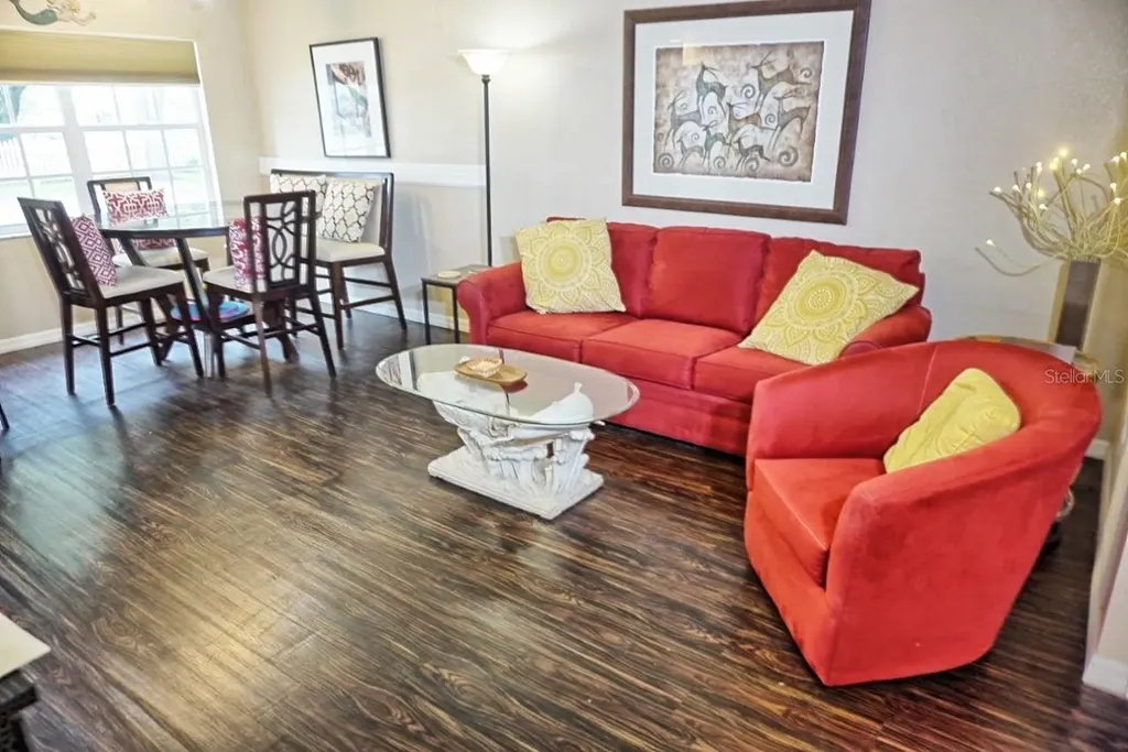 2077 Wetland Point Lutz FL 33558