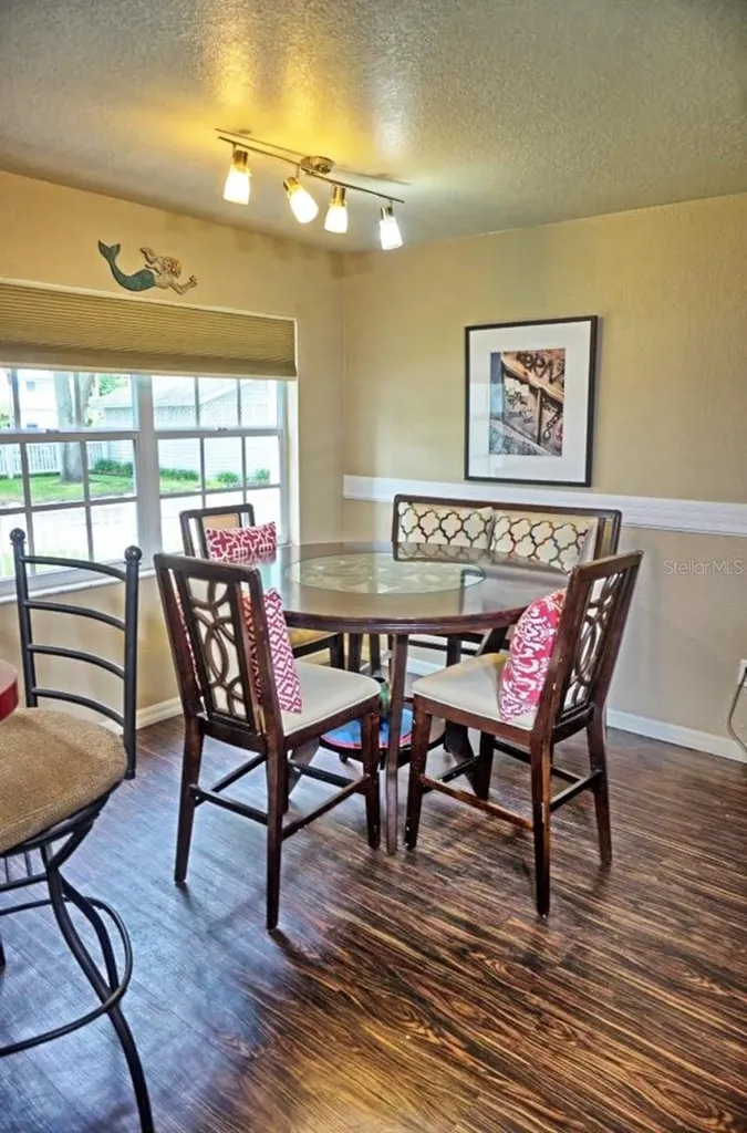 2077 Wetland Point Lutz FL 33558