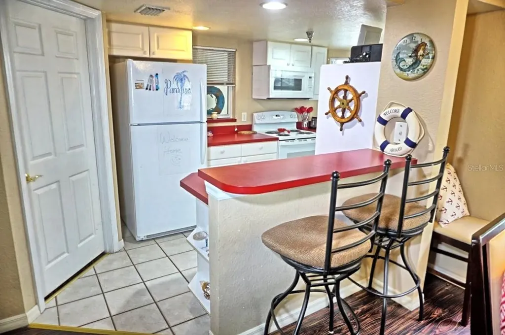 2077 Wetland Point Lutz FL 33558