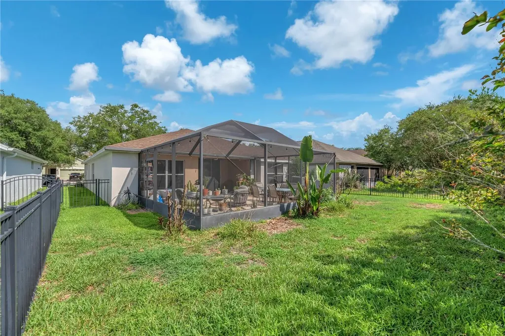 16316 Bridgeglade Lane Lithia FL 33547