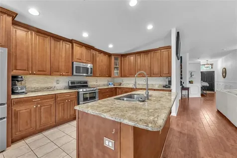 16316 Bridgeglade Lane Lithia FL 33547