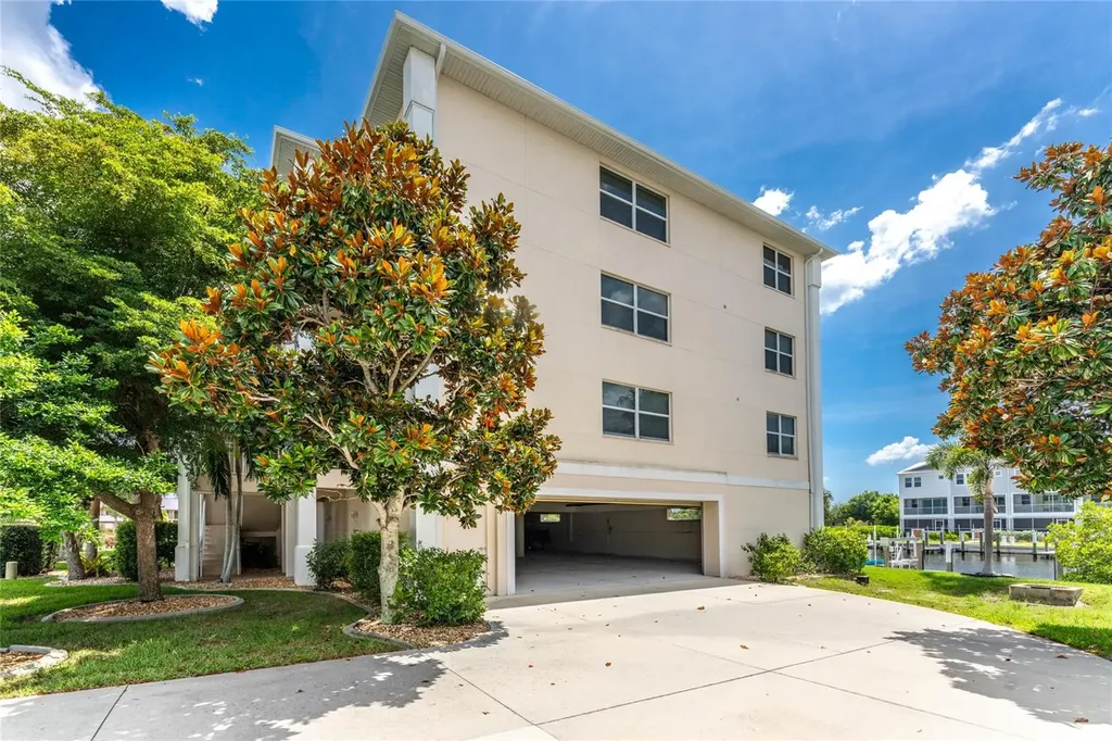 268 Lewis Circle Punta Gorda FL 33950